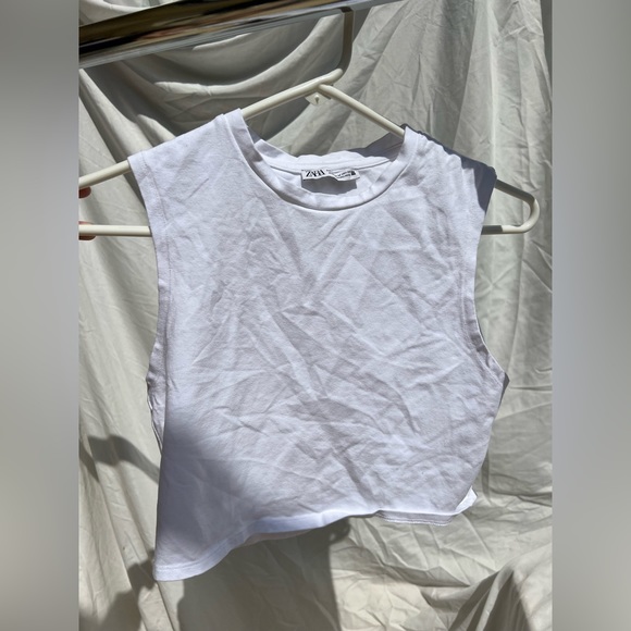 Zara Tops Zara White Cropped Tank Poshmark